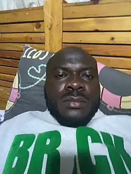 Snapshot of Suckmehar chatting on 25, 12, 2024 Suckmehar online show from 25, 12, 2024