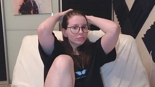 Snapshot of juicy_mystery chatting on 19, 6, 2026 juicy mystery online show from 19, 6, 2026