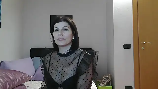 Snapshot of MISXY chatting on 11, 1, 2025 MISXY online show from 11, 1, 2025