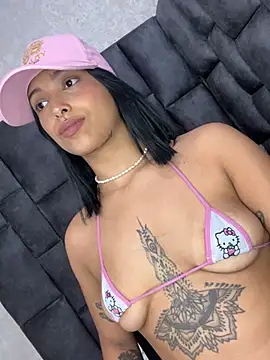 LollaByer online show from 13, 3, 2025