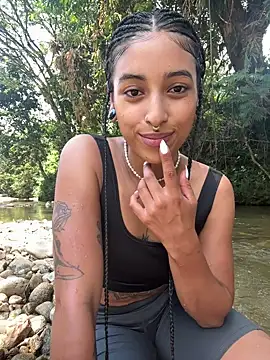 LollaByer online show from 26, 3, 2026