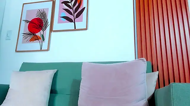 Snapshot of AngelBennet_ chatting on 24, 1, 2025 AngelBennet online show from 24, 1, 2025