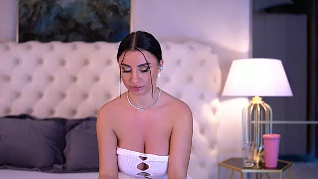 IsabelleHunt online show from 20, 1, 2025