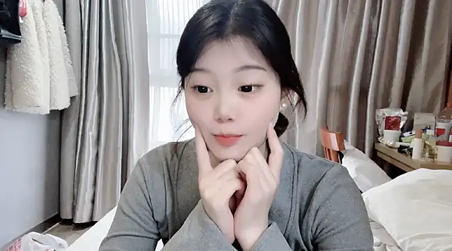 Snapshot of yangyang-1115 chatting on 10, 2, 2025 yangyang-1115 online show from 10, 2, 2025