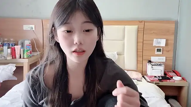 Snapshot of yangyang-1115 chatting on 12, 2, 2025 yangyang-1115 online show from 12, 2, 2025