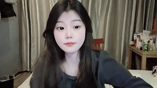 Snapshot of yangyang-1115 chatting on 13, 2, 2025 yangyang-1115 online show from 13, 2, 2025