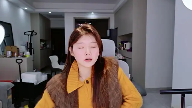 yangyang-1115 online show from 20, 12, 2025