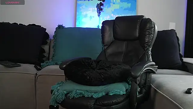 Snapshot of DimitriSullivan_ chatting on 3, 1, 2025 DimitriSullivan online show from 3, 1, 2025