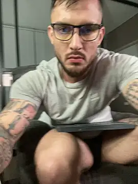 Snapshot of DimitriSullivan_ chatting on 22, 2, 2025 DimitriSullivan online show from 22, 2, 2025