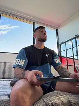 Snapshot of DimitriSullivan_ chatting on 26, 11, 2025 DimitriSullivan online show from 26, 11, 2025