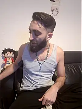 Snapshot of DaWoD030 chatting on 19, 2, 2025 DaWoD030 online show from 19, 2, 2025