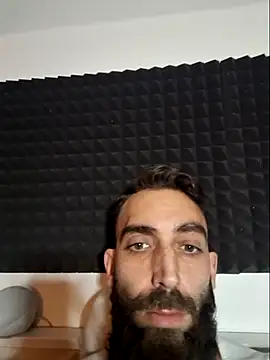 Snapshot of DaWoD030 chatting on 17, 12, 2025 DaWoD030 online show from 17, 12, 2025