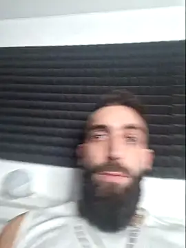 Snapshot of DaWoD030 chatting on 18, 12, 2025 DaWoD030 online show from 18, 12, 2025