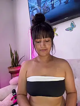 Lady Rey online show from 8, 7, 2026