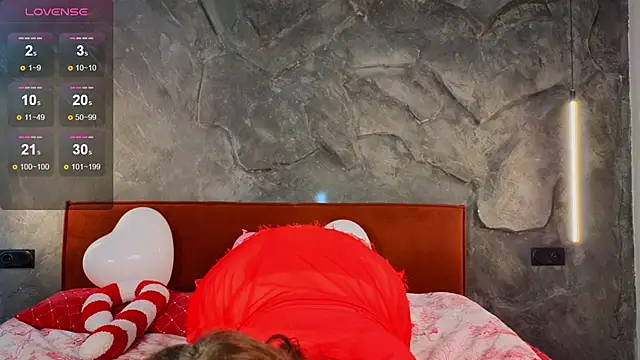 GwendolynFinch online show from 14, 2, 2025