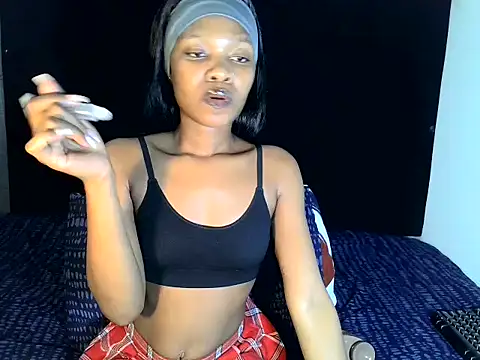 Snapshot of RayaBae chatting on 30, 11, 2025 RayaBae online show from 30, 11, 2025