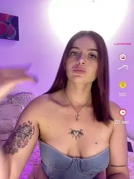 Snapshot of Valery_hilthon chatting on 29, 4, 2026 Valery hilthon online show from 29, 4, 2026