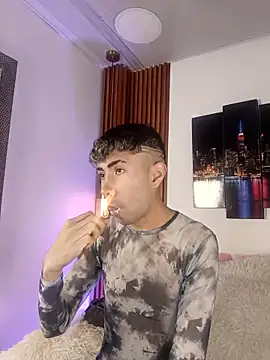 Snapshot of Noah_Xitruxx chatting on 6, 10, 2025 Noah Xitruxx online show from 6, 10, 2025