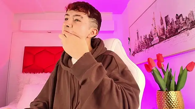 Snapshot of Noah_Xitruxx chatting on 1, 12, 2025 Noah Xitruxx online show from 1, 12, 2025