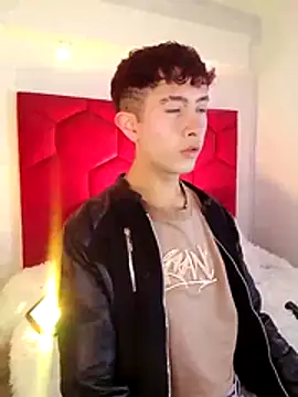 Snapshot of Noah_Xitruxx chatting on 5, 12, 2025 Noah Xitruxx online show from 5, 12, 2025