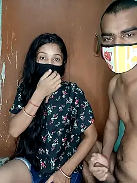 Snapshot of Suhani512 chatting on 20, 10, 2025 Suhani512 online show from 20, 10, 2025