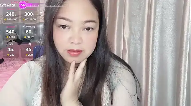 wuwu-w online show from 7, 12, 2024