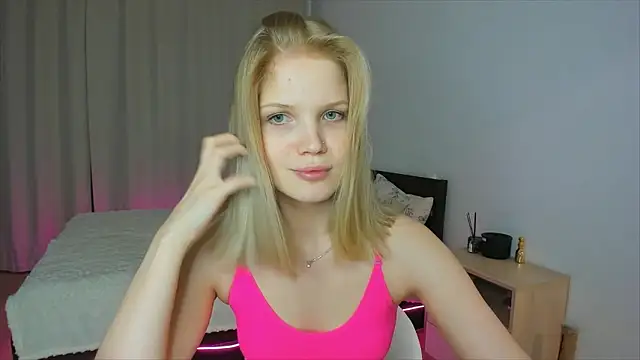 Snapshot of Xloe_Queen chatting on 31, 1, 2026 Xloe Queen online show from 31, 1, 2026