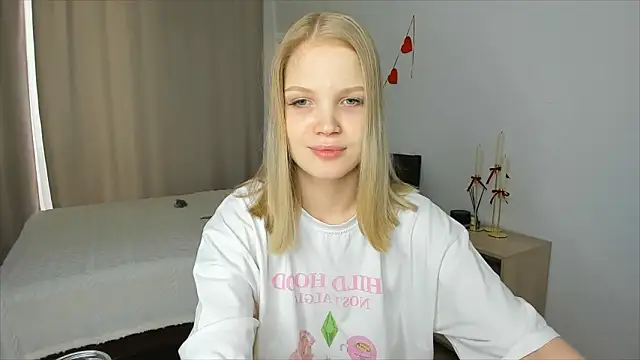 Snapshot of Xloe_Queen chatting on 22, 2, 2026 Xloe Queen online show from 22, 2, 2026