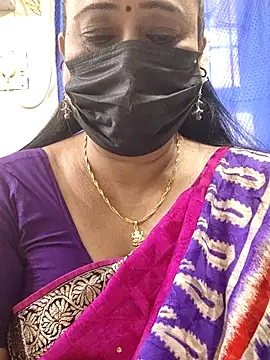 Snapshot of rekha_naier chatting on 28, 6, 2026 rekha naier online show from 28, 6, 2026