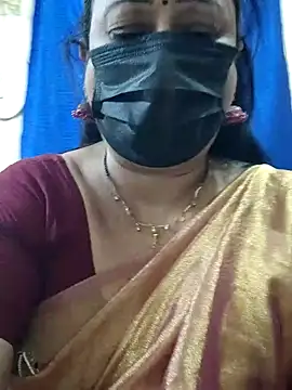 Snapshot of rekha_naier chatting on 5, 7, 2026 rekha naier online show from 5, 7, 2026