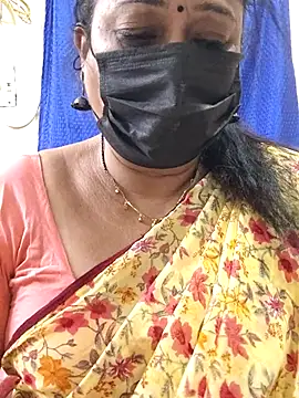 Snapshot of rekha_naier chatting on 6, 7, 2026 rekha naier online show from 6, 7, 2026