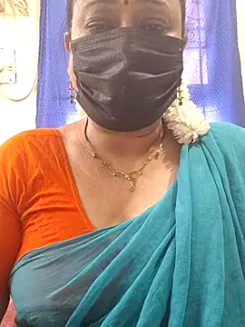 Snapshot of rekha_naier chatting on 15, 7, 2026 rekha naier online show from 15, 7, 2026