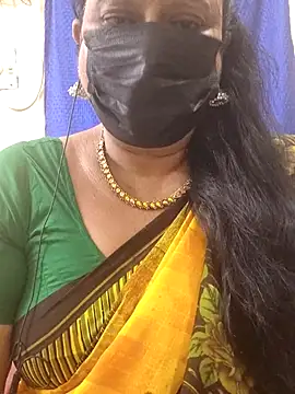 Snapshot of rekha_naier chatting on 15, 7, 2026 rekha naier online show from 15, 7, 2026