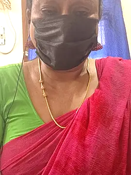 Snapshot of rekha_naier chatting on 22, 7, 2026 rekha naier online show from 22, 7, 2026