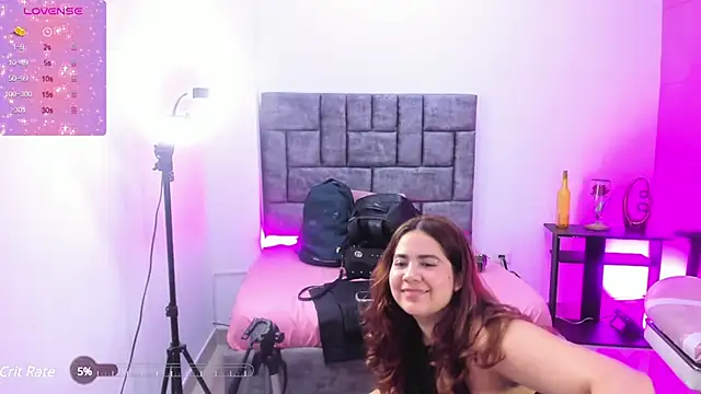 jisoo   online show from 14, 2, 2025