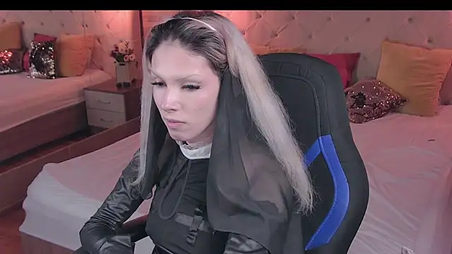 PamelamyDreamys online show from 3, 3, 2025