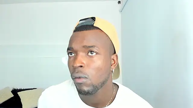 Snapshot of Dylan_Taylor chatting on 28, 1, 2025 Dylan Taylor online show from 28, 1, 2025