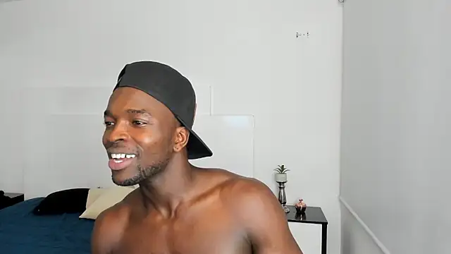 Snapshot of Dylan_Taylor chatting on 29, 1, 2025 Dylan Taylor online show from 29, 1, 2025