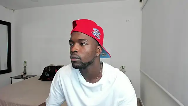 Snapshot of Dylan_Taylor chatting on 17, 2, 2025 Dylan Taylor online show from 17, 2, 2025