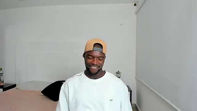 Snapshot of Dylan_Taylor chatting on 3, 3, 2025 Dylan Taylor online show from 3, 3, 2025