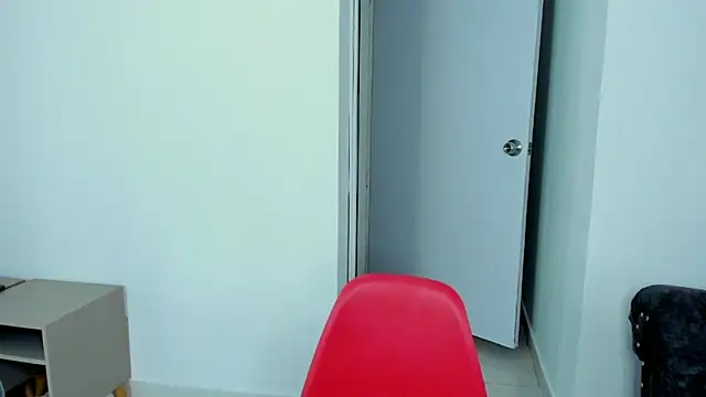 Snapshot of Dylan_Taylor chatting on 12, 9, 2025 Dylan Taylor online show from 12, 9, 2025