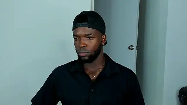 Snapshot of Dylan_Taylor chatting on 15, 9, 2025 Dylan Taylor online show from 15, 9, 2025