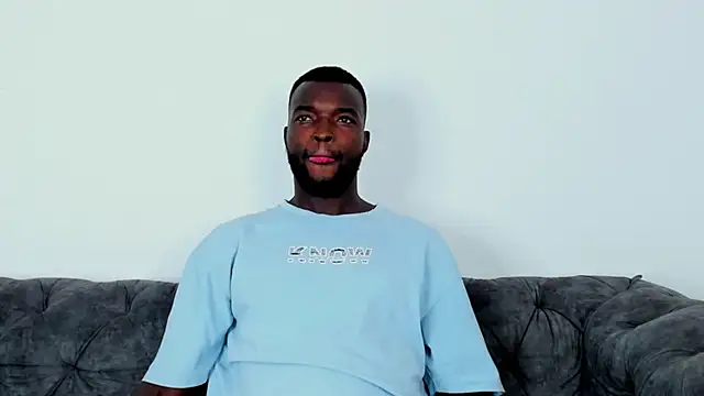 Snapshot of Dylan_Taylor chatting on 12, 10, 2025 Dylan Taylor online show from 12, 10, 2025