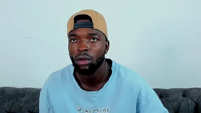 Snapshot of Dylan_Taylor chatting on 14, 10, 2025 Dylan Taylor online show from 14, 10, 2025