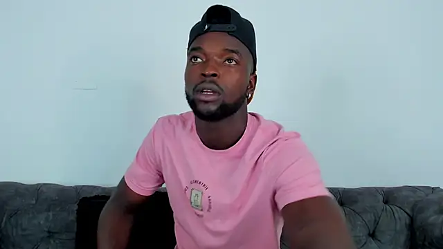 Snapshot of Dylan_Taylor chatting on 27, 10, 2025 Dylan Taylor online show from 27, 10, 2025