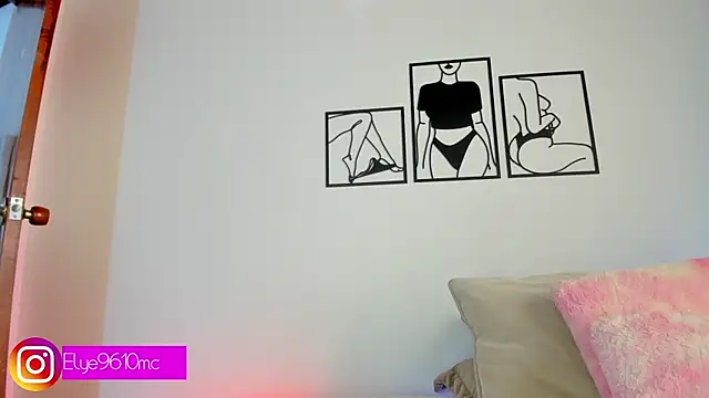 Snapshot of ellie_mcdonald chatting on 29, 7, 2026 ellie mcdonald online show from 29, 7, 2026