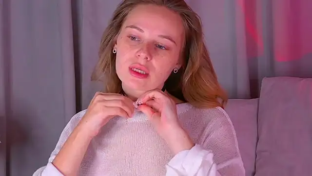 BeatriceEsmont online show from 1, 11, 2025