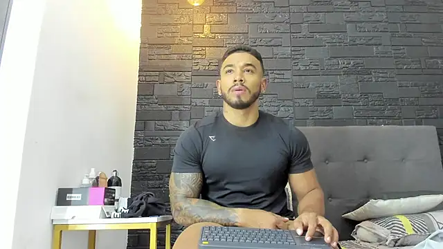 bruno miller  online show from 29, 11, 2025