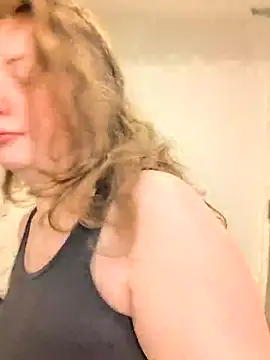 Twitchtheclownn online show from 14, 12, 2025