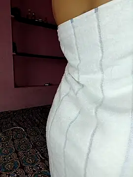 Tamil Shalini Lustyy online show from 16, 10, 2025